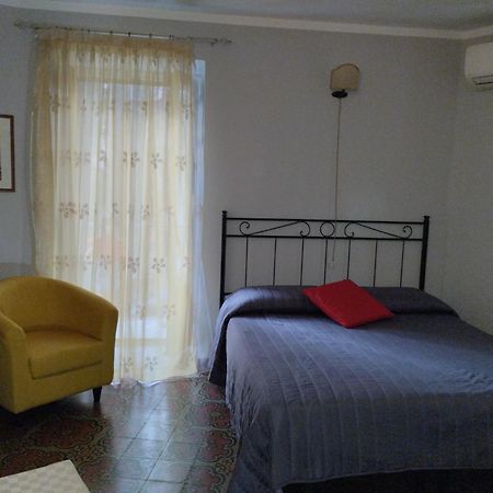 Apartament Casa Lucia Castelbuono  Zewnętrze zdjęcie